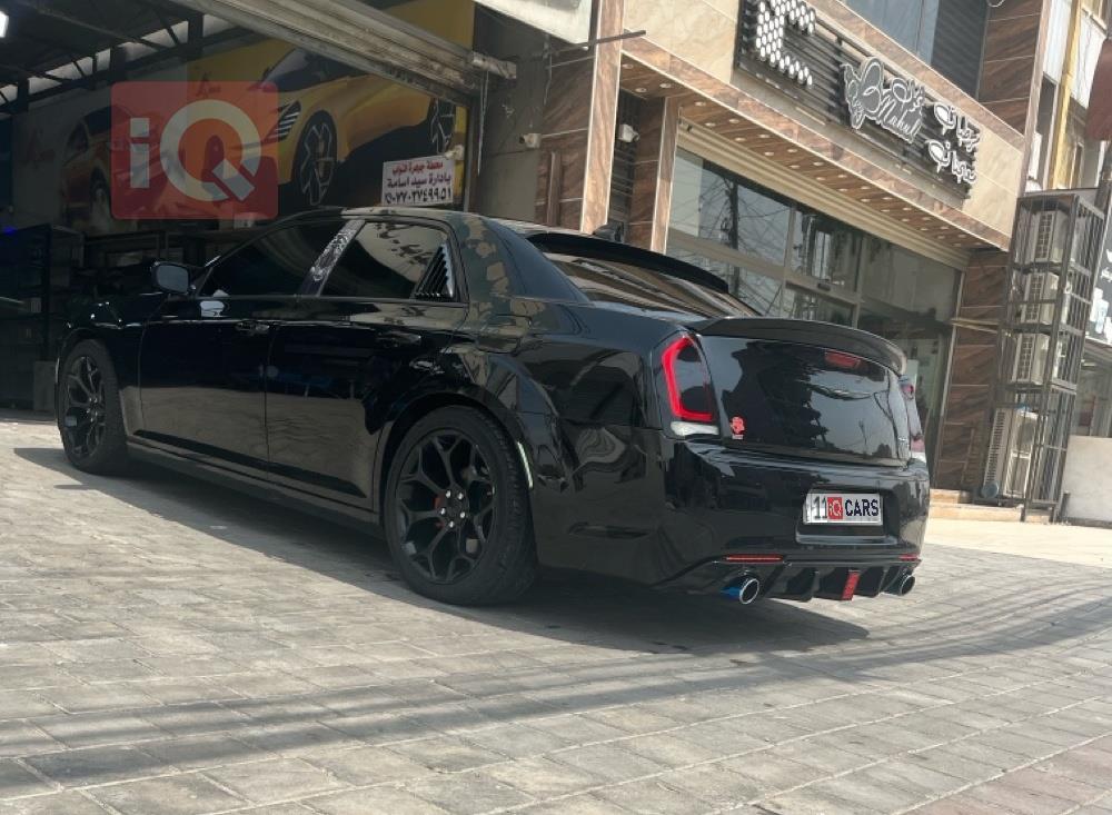 كرايسلر 300
